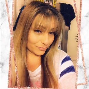 Meet your Posher, Michele